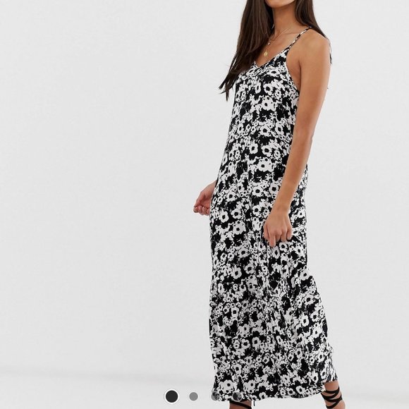 Superdry Floral Print Maxi Dress | Size 8 - Picture 4 of 7